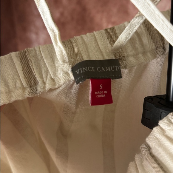 Vince Camuto Off Shoulder Linen Blend Blouse NWT Size S - Picture 5 of 8